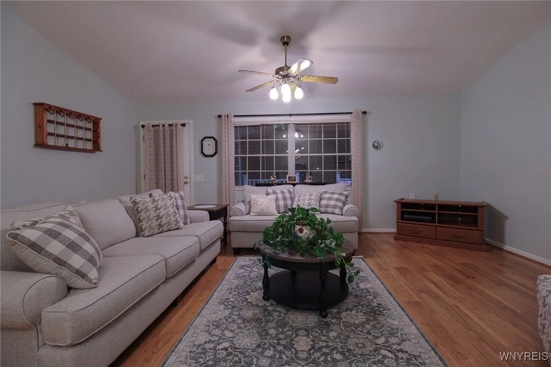 20 Freedom Pond Lane, Chili, New York 14514, Chili, New York 14514, 2 Bedrooms Bedrooms, 5 Rooms Rooms,2 BathroomsBathrooms,Residential,Closed,20 Freedom Pond Lane, Chili, New York 14514,0,B1641579