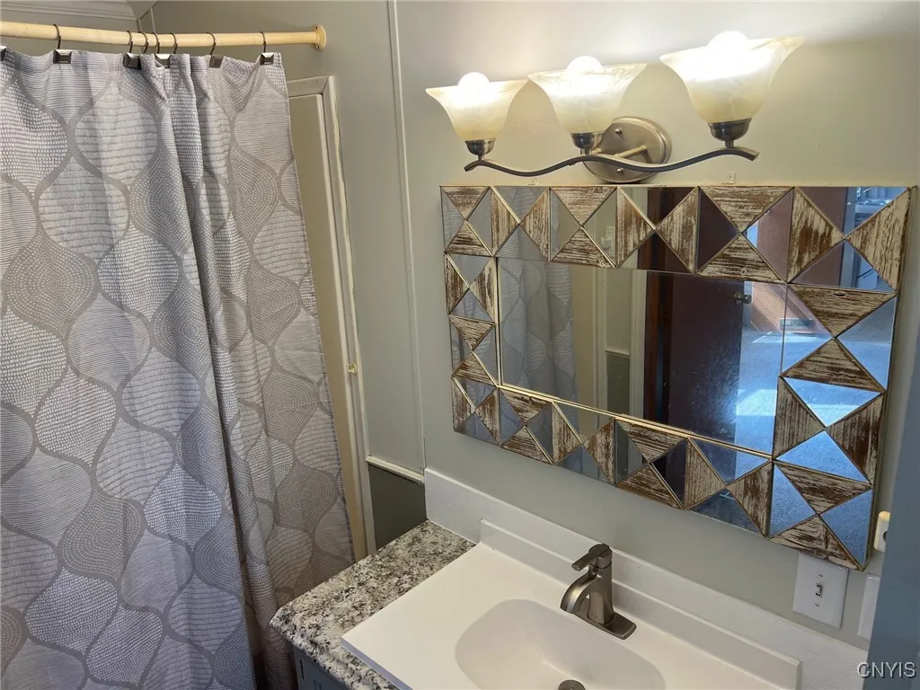 143 Anthony Ln, Kirkland, New York 13323, Kirkland, New York 13323, 3 Bedrooms Bedrooms, 8 Rooms Rooms,2 BathroomsBathrooms,Residential,Closed,143 Anthony Ln, Kirkland, New York 13323,0,S1639937