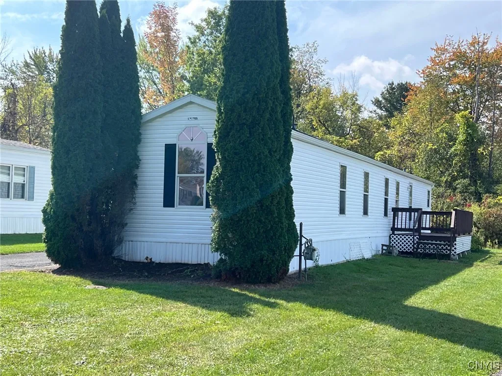 143 Anthony Ln, Kirkland, New York 13323, Kirkland, New York 13323, 3 Bedrooms Bedrooms, 8 Rooms Rooms,2 BathroomsBathrooms,Residential,Closed,143 Anthony Ln, Kirkland, New York 13323,0,S1639937