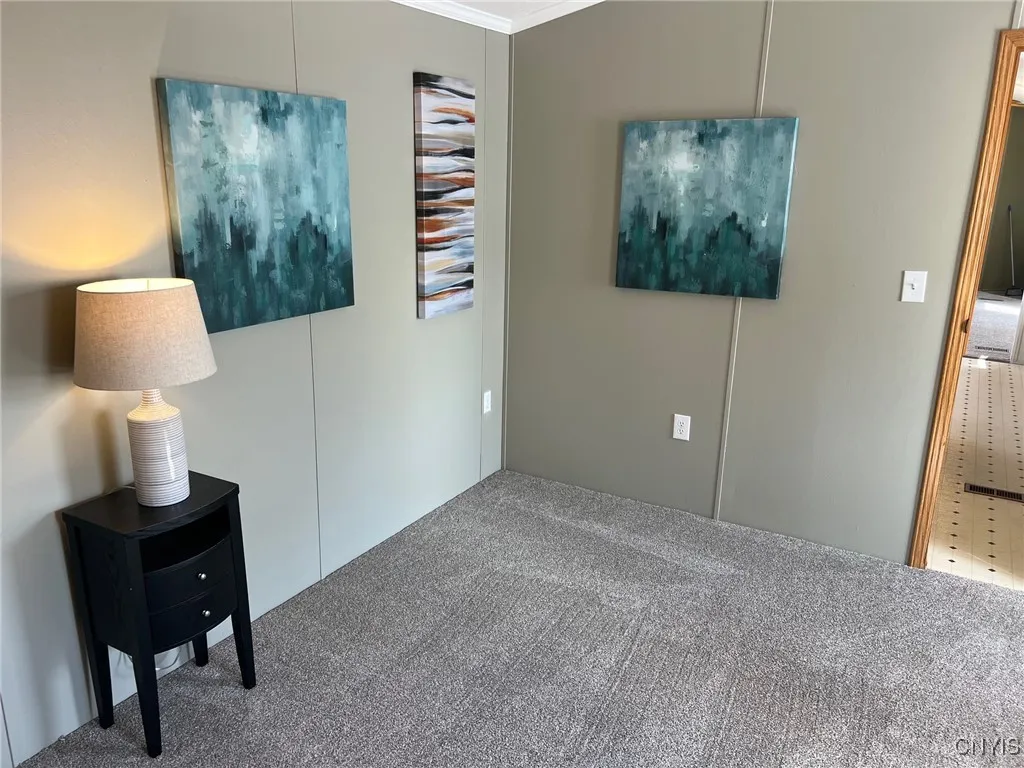 143 Anthony Ln, Kirkland, New York 13323, Kirkland, New York 13323, 3 Bedrooms Bedrooms, 8 Rooms Rooms,2 BathroomsBathrooms,Residential,Closed,143 Anthony Ln, Kirkland, New York 13323,0,S1639937