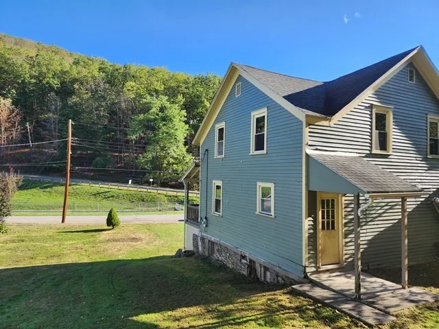 339 Oak Street, Emporium Boro, Pennsylvania 15834, Emporium Boro, Pennsylvania 15834, 3 Bedrooms Bedrooms, 8 Rooms Rooms,1 BathroomBathrooms,Residential,Closed,339 Oak Street, Emporium Boro, Pennsylvania 15834,0,R1642474