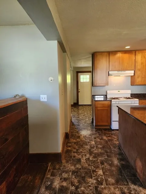 339 Oak Street, Emporium Boro, Pennsylvania 15834, Emporium Boro, Pennsylvania 15834, 3 Bedrooms Bedrooms, 8 Rooms Rooms,1 BathroomBathrooms,Residential,Closed,339 Oak Street, Emporium Boro, Pennsylvania 15834,0,R1642474