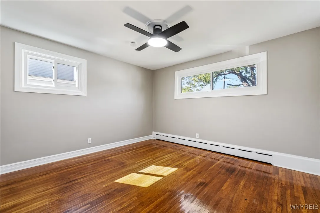 326 Springville Avenue, Amherst, New York 14226, Amherst, New York 14226, 5 Bedrooms Bedrooms, ,2 BathroomsBathrooms,Residential,For Sale,326 Springville Avenue, Amherst, New York 14226,0,B1642156