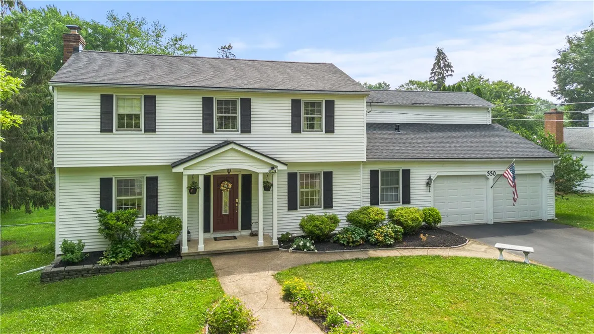 330 Mendon Road, Pittsford, New York 14534, Pittsford, New York 14534, 5 Bedrooms Bedrooms, 10 Rooms Rooms,2 BathroomsBathrooms,Residential,Closed,330 Mendon Road, Pittsford, New York 14534,0,R1642476