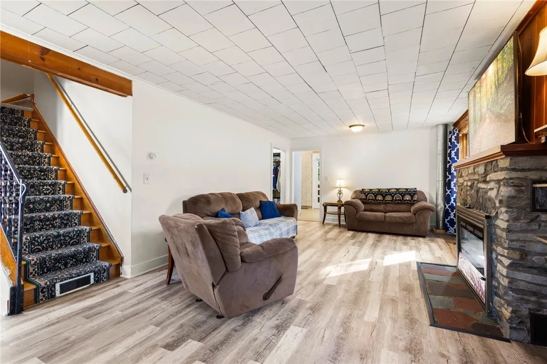 3602 North Road, Wheatland, New York 14428, Wheatland, New York 14428, 4 Bedrooms Bedrooms, 6 Rooms Rooms,2 BathroomsBathrooms,Residential,Closed,3602 North Road, Wheatland, New York 14428,0,R1641140