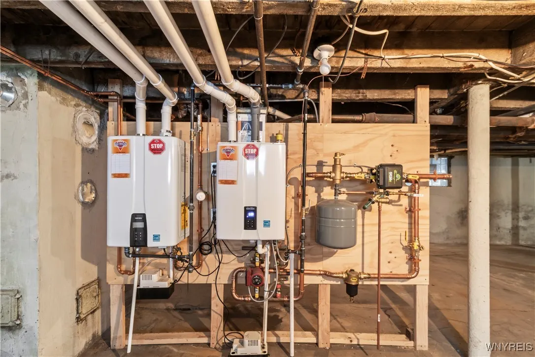 72 Delaware Street, Tonawanda, New York 14150, Tonawanda, New York 14150, 5 Bedrooms Bedrooms, ,2 BathroomsBathrooms,Residential,Closed,72 Delaware Street, Tonawanda, New York 14150,0,B1642364