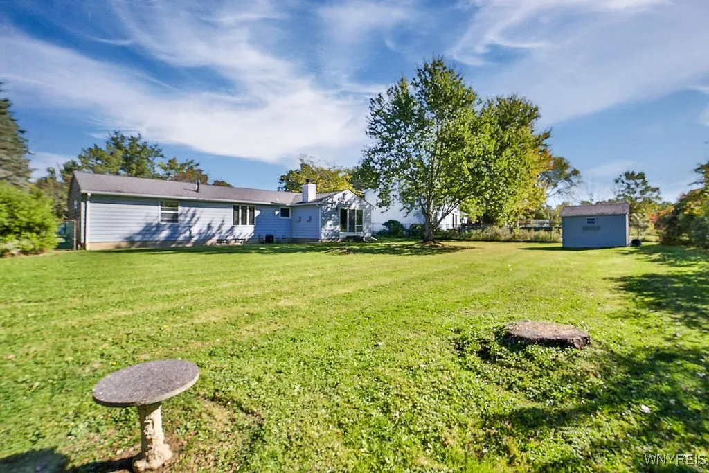 5431 Powers Road, Orchard Park, New York 14127, Orchard Park, New York 14127, 3 Bedrooms Bedrooms, 7 Rooms Rooms,1 BathroomBathrooms,Residential,Closed,5431 Powers Road, Orchard Park, New York 14127,0,B1641724