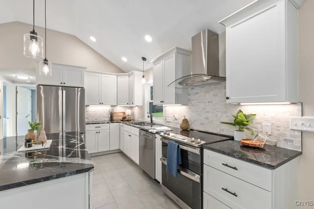 4955 Beef Street, Onondaga, New York 13215, Onondaga, New York 13215, 5 Bedrooms Bedrooms, 8 Rooms Rooms,3 BathroomsBathrooms,Residential,For Sale,4955 Beef Street, Onondaga, New York 13215,0,S1641735