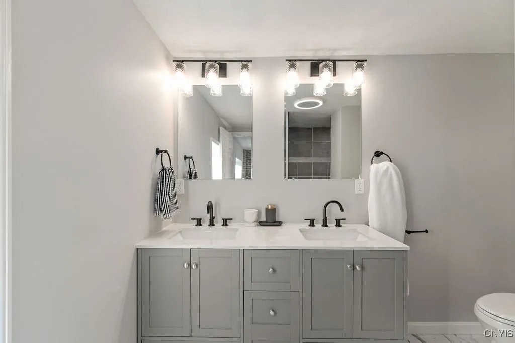 4955 Beef Street, Onondaga, New York 13215, Onondaga, New York 13215, 5 Bedrooms Bedrooms, 8 Rooms Rooms,3 BathroomsBathrooms,Residential,For Sale,4955 Beef Street, Onondaga, New York 13215,0,S1641735