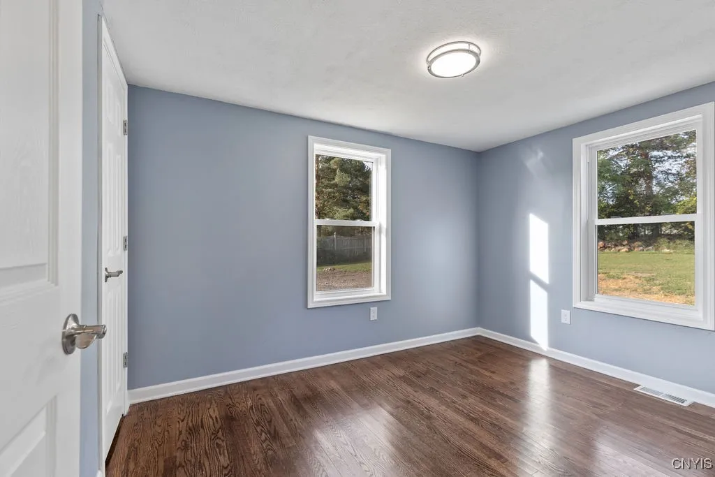 4955 Beef Street, Onondaga, New York 13215, Onondaga, New York 13215, 5 Bedrooms Bedrooms, 8 Rooms Rooms,3 BathroomsBathrooms,Residential,For Sale,4955 Beef Street, Onondaga, New York 13215,0,S1641735