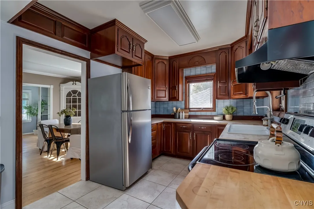 312 Park Drive West, Watertown City, New York 1360, Watertown City, New York 13601, 3 Bedrooms Bedrooms, 10 Rooms Rooms,1 BathroomBathrooms,Residential,Closed,312 Park Drive West, Watertown City, New York 1360,0,S1641885