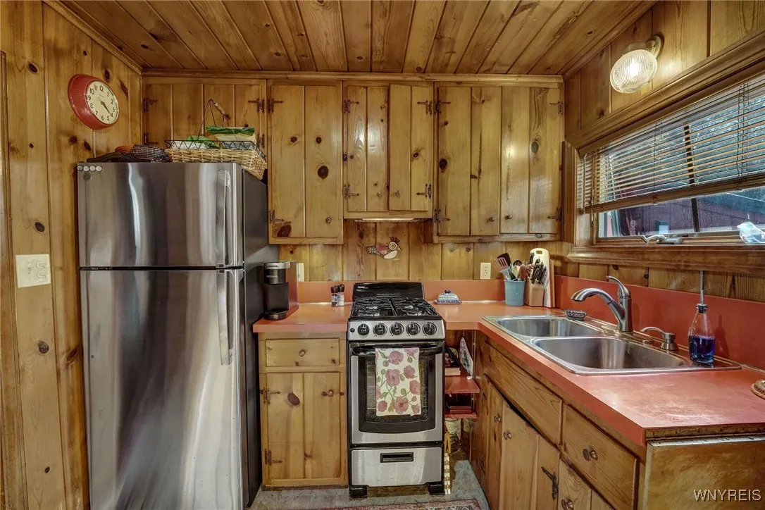 5484 Java Lake Road, Java, New York 14009, Java, New York 14009, 2 Bedrooms Bedrooms, 6 Rooms Rooms,1 BathroomBathrooms,Residential,For Sale,5484 Java Lake Road, Java, New York 14009,0,B1642404