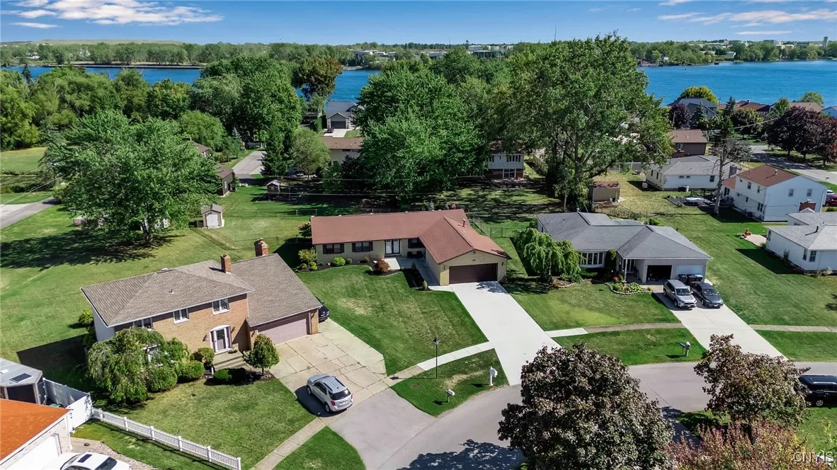 49 Melrose Road, Grand Island, New York 14072, Grand Island, New York 14072, 3 Bedrooms Bedrooms, 7 Rooms Rooms,2 BathroomsBathrooms,Residential,For Sale,49 Melrose Road, Grand Island, New York 14072,0,S1642582