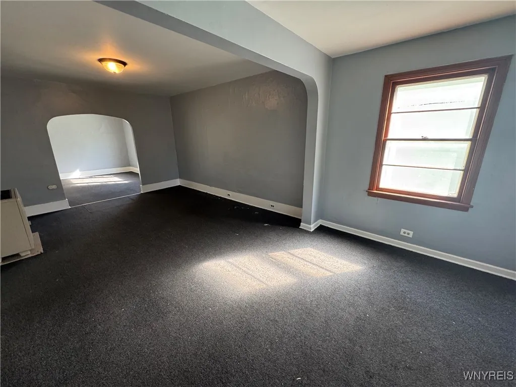 139 Weimar Street, Buffalo, New York 14206, Buffalo, New York 14206, 3 Bedrooms Bedrooms, 6 Rooms Rooms,1 BathroomBathrooms,Residential,For Sale,139 Weimar Street, Buffalo, New York 14206,0,B1642678
