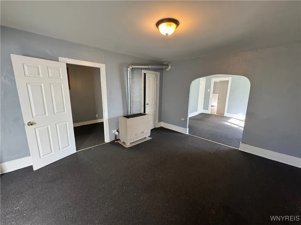 139 Weimar Street, Buffalo, New York 14206, Buffalo, New York 14206, 3 Bedrooms Bedrooms, 6 Rooms Rooms,1 BathroomBathrooms,Residential,For Sale,139 Weimar Street, Buffalo, New York 14206,0,B1642678