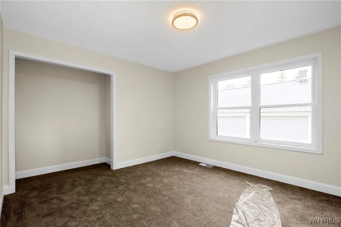 5200 Berg Road, West Seneca, New York 14218, West Seneca, New York 14218, 3 Bedrooms Bedrooms, 8 Rooms Rooms,2 BathroomsBathrooms,Residential,For Sale,5200 Berg Road, West Seneca, New York 14218,0,B1642584