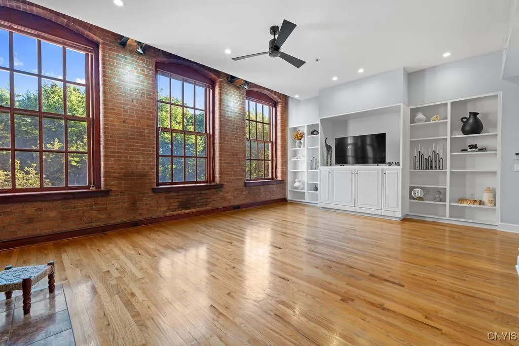 429 North Franklin Street 307, Syracuse, New York, Syracuse, New York 13204, 2 Bedrooms Bedrooms, 7 Rooms Rooms,2 BathroomsBathrooms,Residential,For Sale,429 North Franklin Street 307, Syracuse, New York ,0,S1642498 429 North Franklin Street 307, Syracuse, New York, Syracuse, New York 13204, 2 Bedrooms Bedrooms, 7 Rooms Rooms,2 BathroomsBathrooms,Residential,For Sale,429 North Franklin Street 307, Syracuse, New York ,0,S1642498
