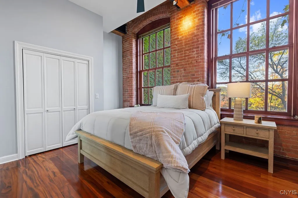 429 North Franklin Street 307, Syracuse, New York, Syracuse, New York 13204, 2 Bedrooms Bedrooms, 7 Rooms Rooms,2 BathroomsBathrooms,Residential,For Sale,429 North Franklin Street 307, Syracuse, New York ,0,S1642498 429 North Franklin Street 307, Syracuse, New York, Syracuse, New York 13204, 2 Bedrooms Bedrooms, 7 Rooms Rooms,2 BathroomsBathrooms,Residential,For Sale,429 North Franklin Street 307, Syracuse, New York ,0,S1642498
