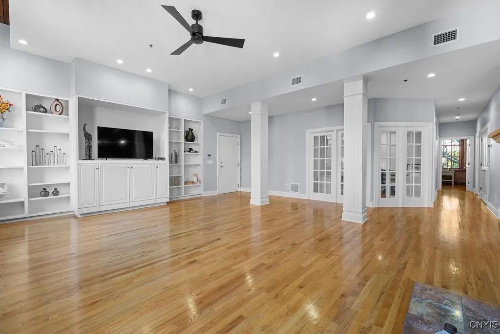 429 North Franklin Street 307, Syracuse, New York, Syracuse, New York 13204, 2 Bedrooms Bedrooms, 7 Rooms Rooms,2 BathroomsBathrooms,Residential,For Sale,429 North Franklin Street 307, Syracuse, New York ,0,S1642498 429 North Franklin Street 307, Syracuse, New York, Syracuse, New York 13204, 2 Bedrooms Bedrooms, 7 Rooms Rooms,2 BathroomsBathrooms,Residential,For Sale,429 North Franklin Street 307, Syracuse, New York ,0,S1642498