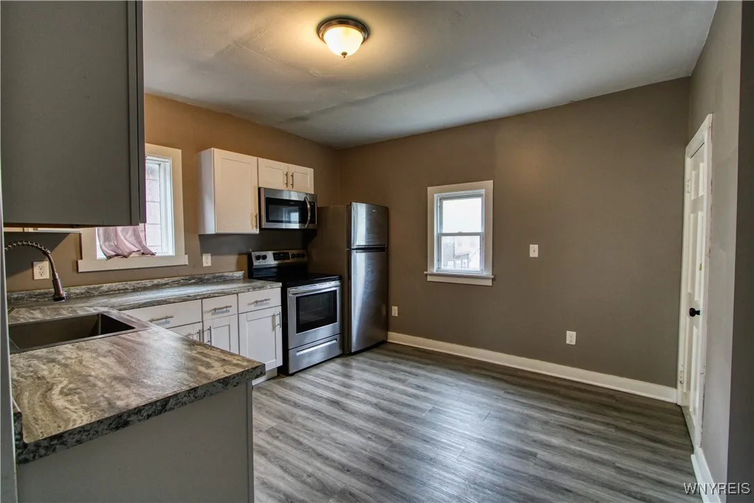 284 Carolina Street, Buffalo, New York 14201, Buffalo, New York 14201, 6 Bedrooms Bedrooms, ,2 BathroomsBathrooms,Residential,For Sale,284 Carolina Street, Buffalo, New York 14201,0,B1642599