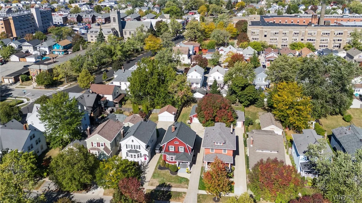 20 Mckinley Avenue, Tonawanda, New York 14217, Tonawanda, New York 14217, 4 Bedrooms Bedrooms, 9 Rooms Rooms,1 BathroomBathrooms,Residential,For Sale,20 Mckinley Avenue, Tonawanda, New York 14217,0,B1639350