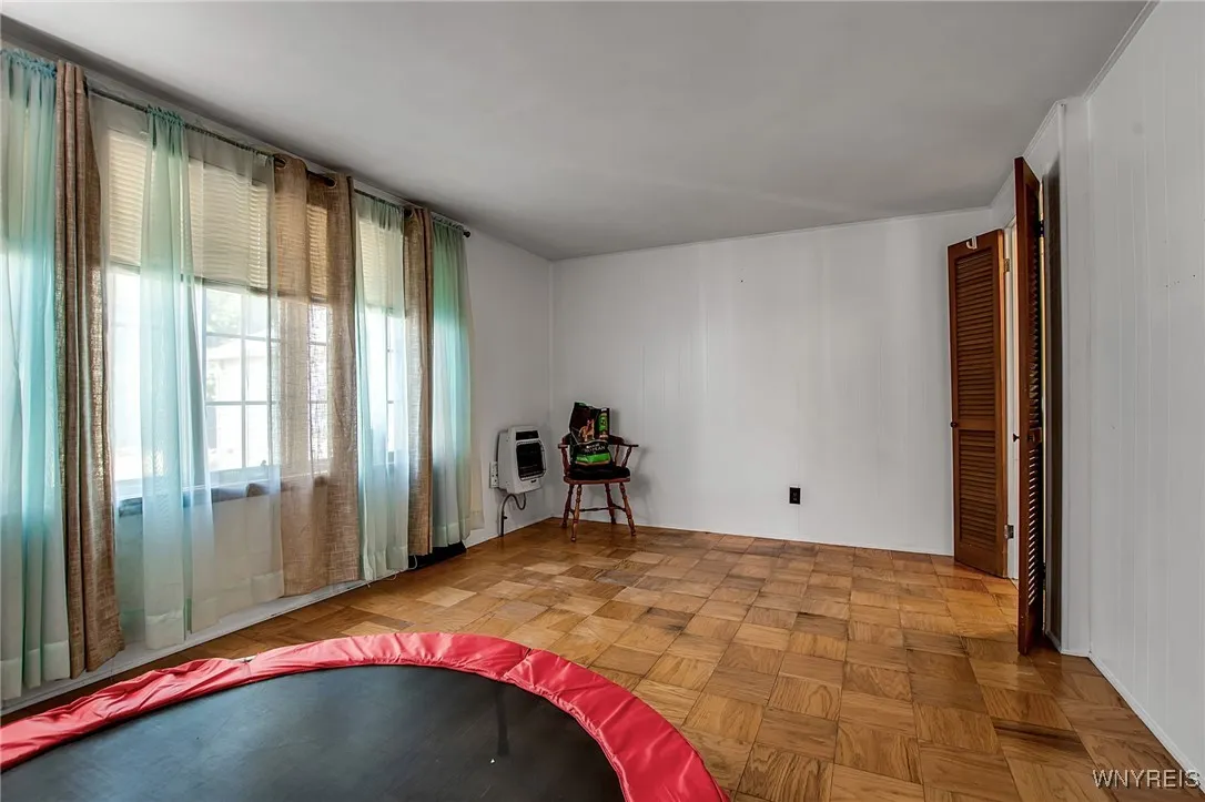 1st Floor bedroom