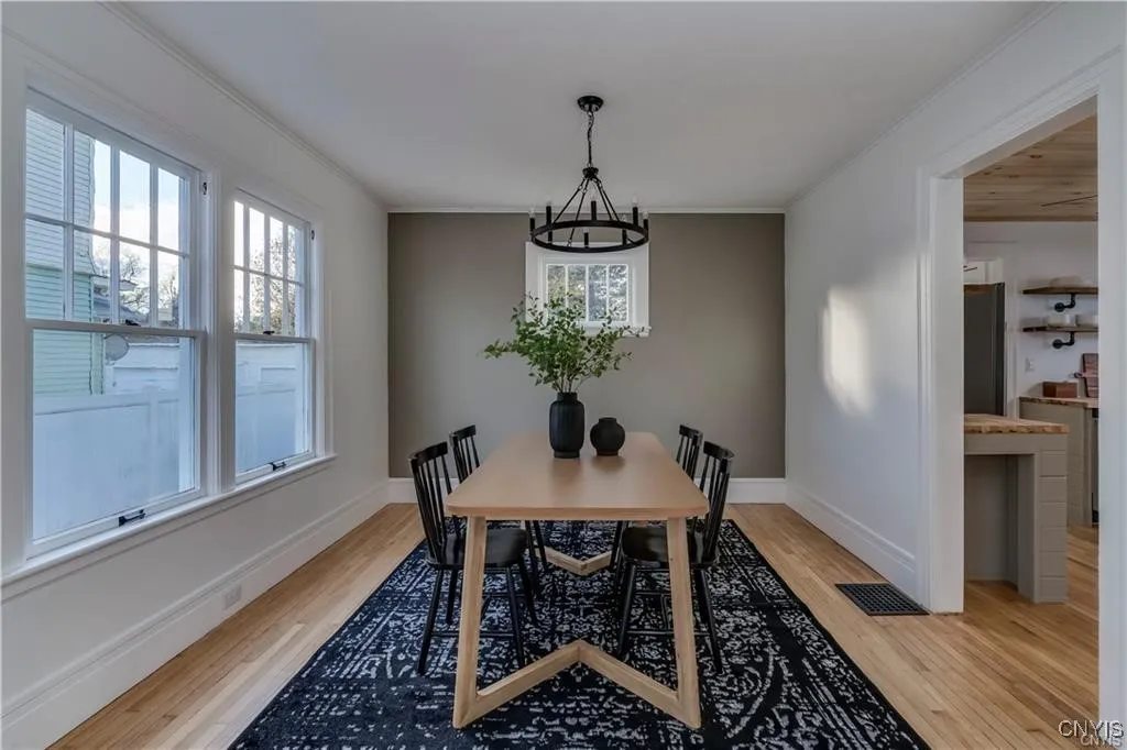 213 North Pleasant Street, Watertown City, New Yor, Watertown City, New York 13601, 3 Bedrooms Bedrooms, 7 Rooms Rooms,1 BathroomBathrooms,Residential Lease,Closed,213 North Pleasant Street, Watertown City, New Yor,0,S1642718