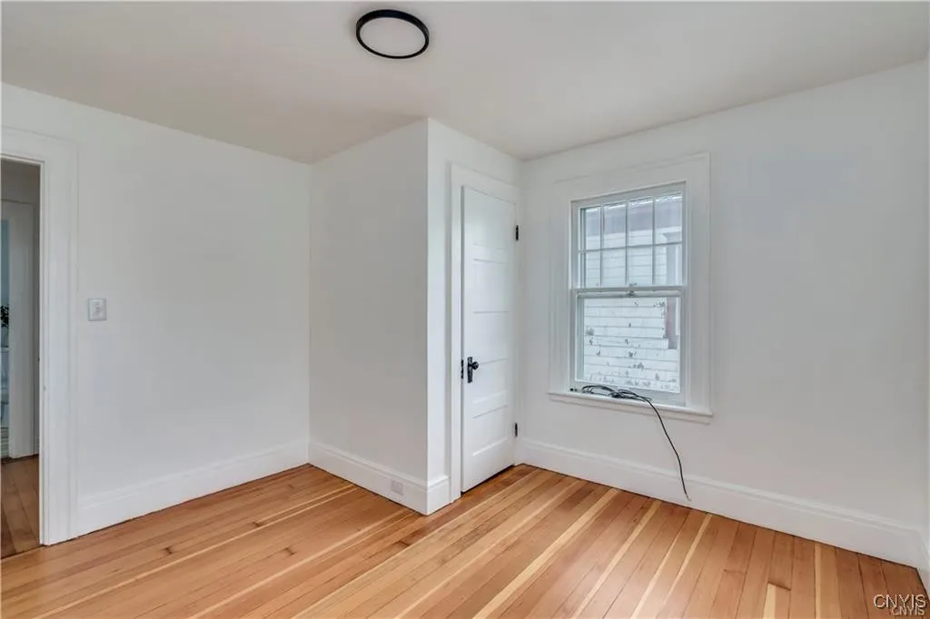 213 North Pleasant Street, Watertown City, New Yor, Watertown City, New York 13601, 3 Bedrooms Bedrooms, 7 Rooms Rooms,1 BathroomBathrooms,Residential Lease,Closed,213 North Pleasant Street, Watertown City, New Yor,0,S1642718