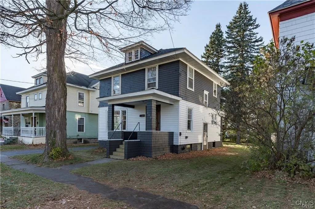 213 North Pleasant Street, Watertown City, New Yor, Watertown City, New York 13601, 3 Bedrooms Bedrooms, 7 Rooms Rooms,1 BathroomBathrooms,Residential Lease,Closed,213 North Pleasant Street, Watertown City, New Yor,0,S1642718