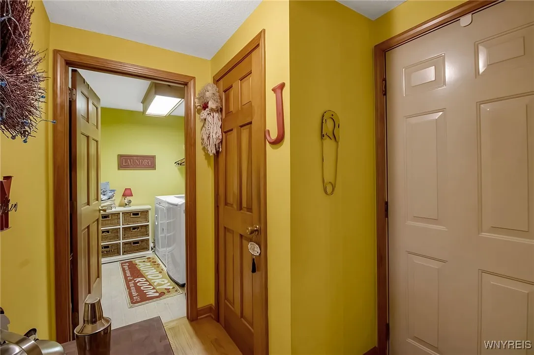237 Wyeth Drive, Amherst, New York 14068, Amherst, New York 14068, 4 Bedrooms Bedrooms, 11 Rooms Rooms,2 BathroomsBathrooms,Residential,For Sale,237 Wyeth Drive, Amherst, New York 14068,0,B1641570