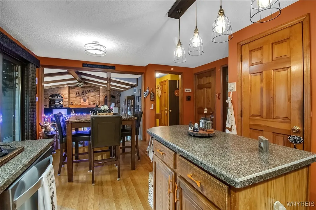 237 Wyeth Drive, Amherst, New York 14068, Amherst, New York 14068, 4 Bedrooms Bedrooms, 11 Rooms Rooms,2 BathroomsBathrooms,Residential,For Sale,237 Wyeth Drive, Amherst, New York 14068,0,B1641570