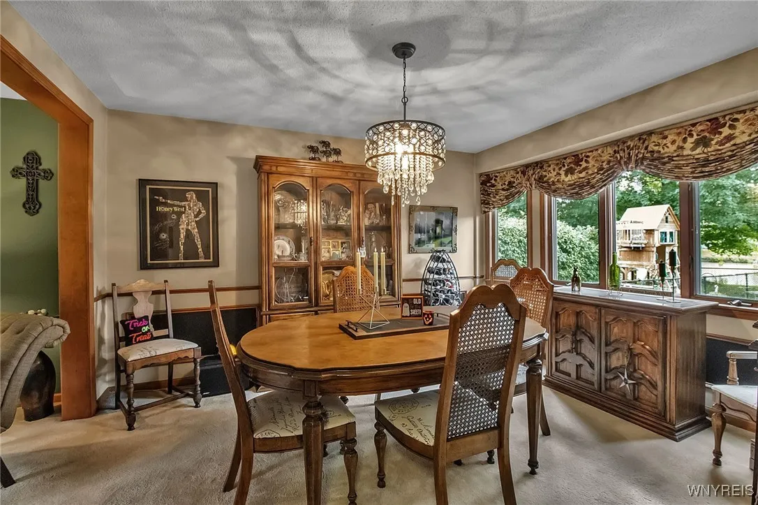 237 Wyeth Drive, Amherst, New York 14068, Amherst, New York 14068, 4 Bedrooms Bedrooms, 11 Rooms Rooms,2 BathroomsBathrooms,Residential,For Sale,237 Wyeth Drive, Amherst, New York 14068,0,B1641570