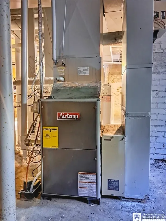 Furnace for lower unit