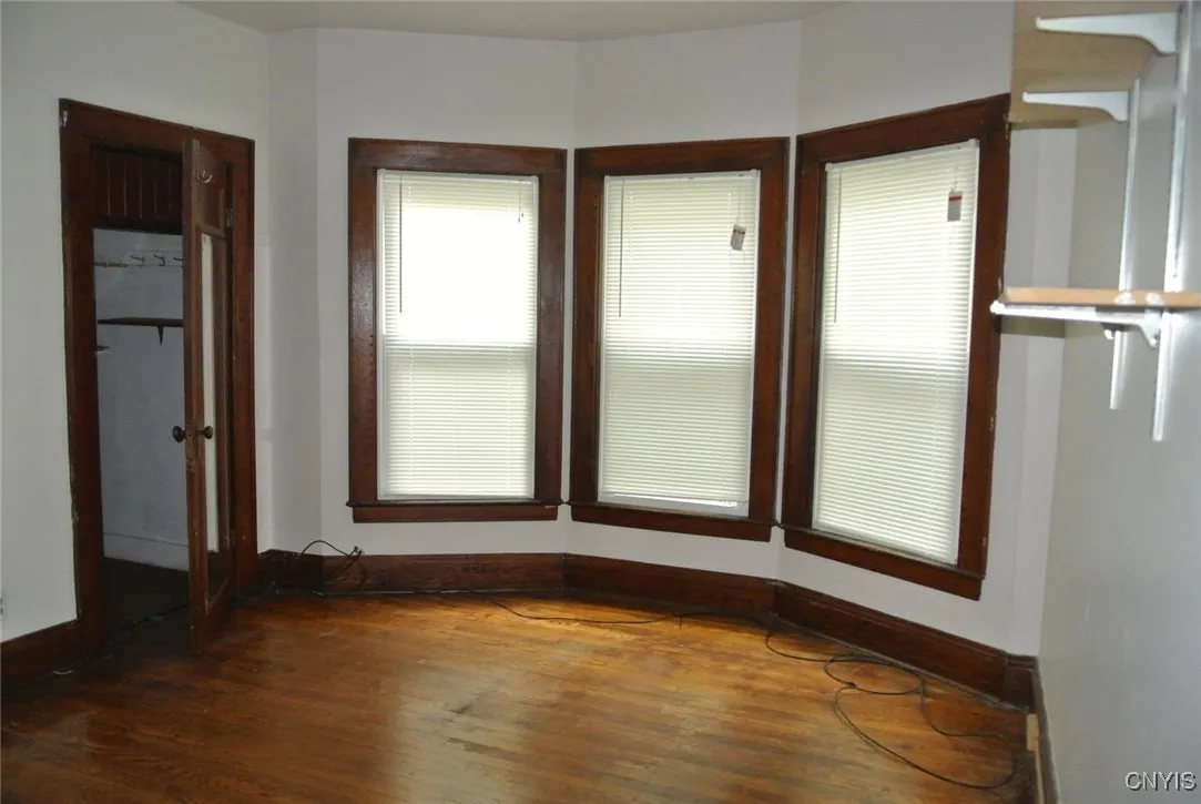 722 Westcott Street, Syracuse, New York 13210, Syracuse, New York 13210, 8 Bedrooms Bedrooms, ,3 BathroomsBathrooms,Residential,For Sale,722 Westcott Street, Syracuse, New York 13210,0,S1642799