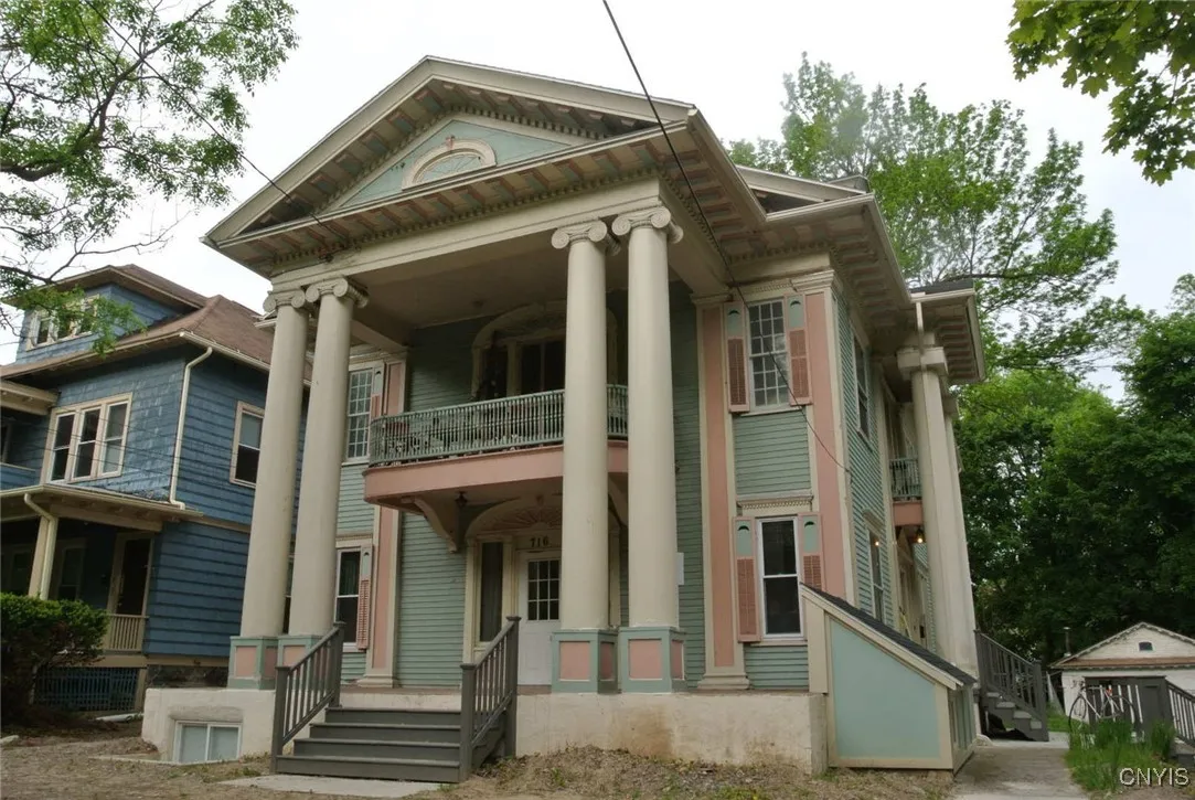 718-720 Westcott Street 20, Syracuse, New York 132, Syracuse, New York 13210, 9 Bedrooms Bedrooms, ,4 BathroomsBathrooms,Residential,For Sale,718-720 Westcott Street 20, Syracuse, New York 132,0,S1642777