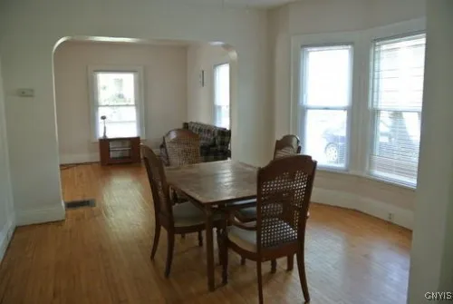 415 Greenwood Place, Syracuse, New York 13210, Syracuse, New York 13210, 4 Bedrooms Bedrooms, 9 Rooms Rooms,1 BathroomBathrooms,Residential,For Sale,415 Greenwood Place, Syracuse, New York 13210,0,S1642751