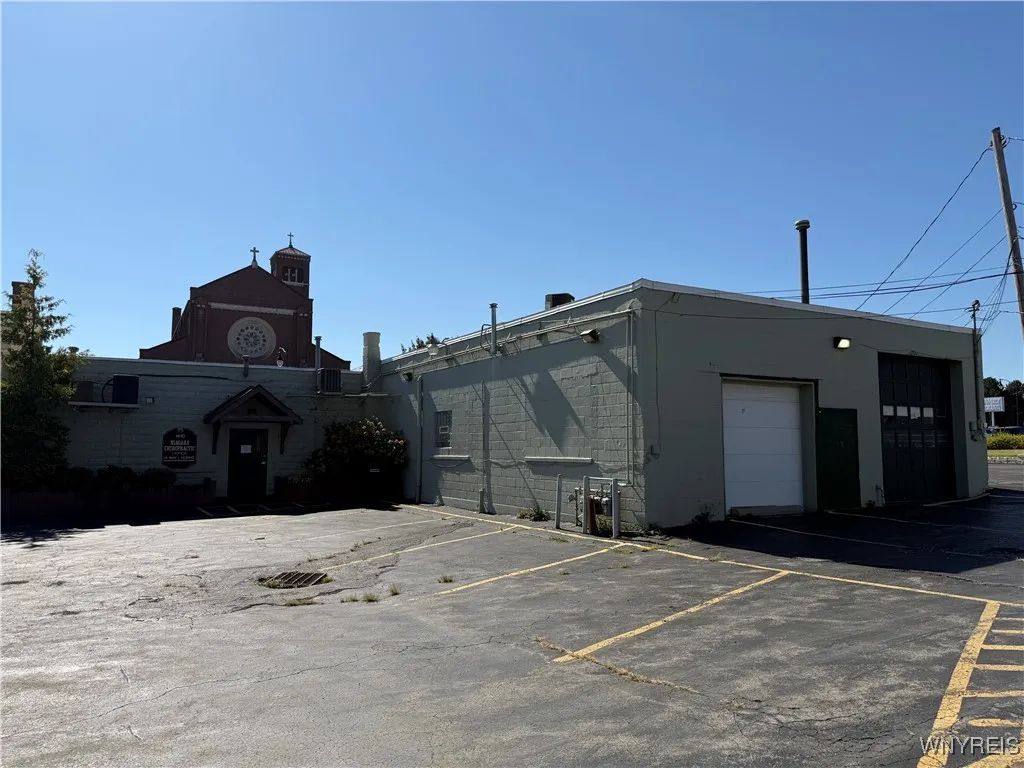 1410 Pine Avenue, Niagara Falls, New York 14301, Niagara Falls, New York 14301, ,Commercial Sale,For Sale,1410 Pine Avenue, Niagara Falls, New York 14301,0,B1630666
