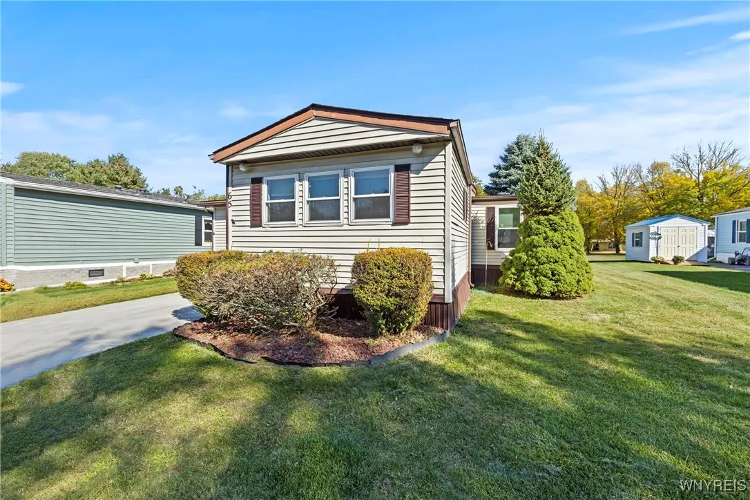 65 Lorraine Place, West Seneca, New York 14224, West Seneca, New York 14224, 2 Bedrooms Bedrooms, 6 Rooms Rooms,2 BathroomsBathrooms,Residential,Closed,65 Lorraine Place, West Seneca, New York 14224,0,B1642722