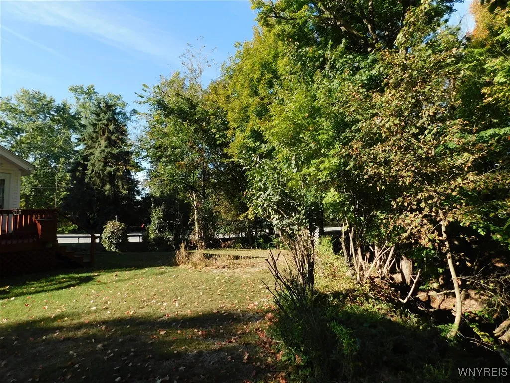 5702 Berg Road, Orchard Park, New York 14218, Orchard Park, New York 14218, 3 Bedrooms Bedrooms, 6 Rooms Rooms,1 BathroomBathrooms,Residential,For Sale,5702 Berg Road, Orchard Park, New York 14218,0,B1642396