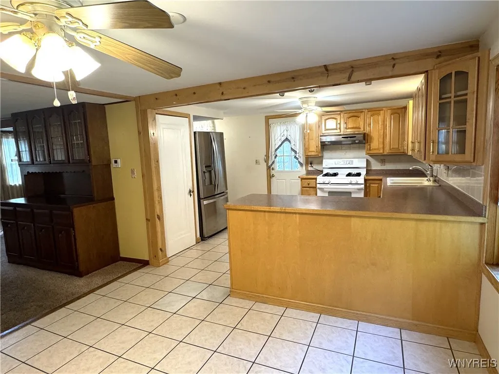 5702 Berg Road, Orchard Park, New York 14218, Orchard Park, New York 14218, 3 Bedrooms Bedrooms, 6 Rooms Rooms,1 BathroomBathrooms,Residential,For Sale,5702 Berg Road, Orchard Park, New York 14218,0,B1642396
