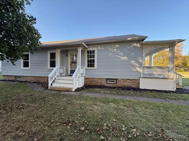 301 Hawley Street, Lockport City, New York 14094, Lockport City, New York 14094, 3 Bedrooms Bedrooms, 6 Rooms Rooms,1 BathroomBathrooms,Residential,For Sale,301 Hawley Street, Lockport City, New York 14094,0,B1620234