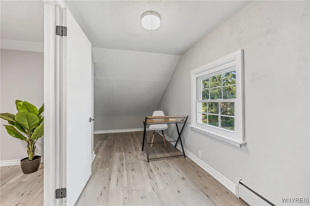 651 Longmeadow Road, Amherst, New York 14226, Amherst, New York 14226, 5 Bedrooms Bedrooms, 10 Rooms Rooms,2 BathroomsBathrooms,Residential,For Sale,651 Longmeadow Road, Amherst, New York 14226,0,B1641977