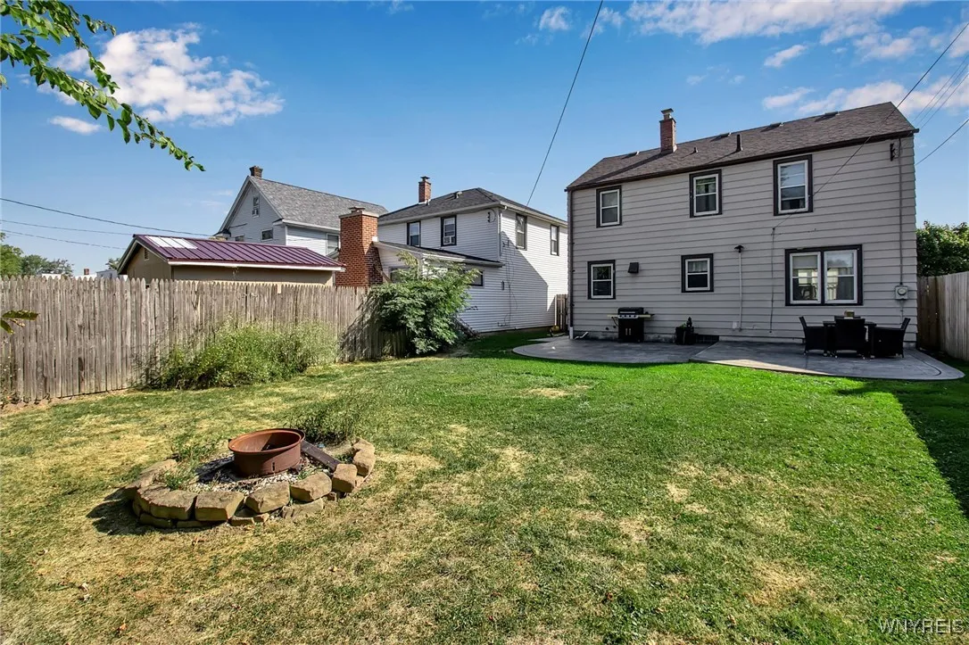 470 Maynard Drive, Amherst, New York 14226, Amherst, New York 14226, 3 Bedrooms Bedrooms, 7 Rooms Rooms,1 BathroomBathrooms,Residential,For Sale,470 Maynard Drive, Amherst, New York 14226,0,B1641547