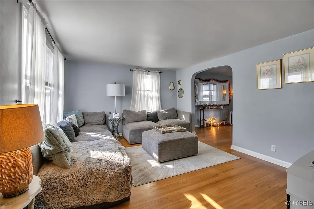 470 Maynard Drive, Amherst, New York 14226, Amherst, New York 14226, 3 Bedrooms Bedrooms, 7 Rooms Rooms,1 BathroomBathrooms,Residential,For Sale,470 Maynard Drive, Amherst, New York 14226,0,B1641547