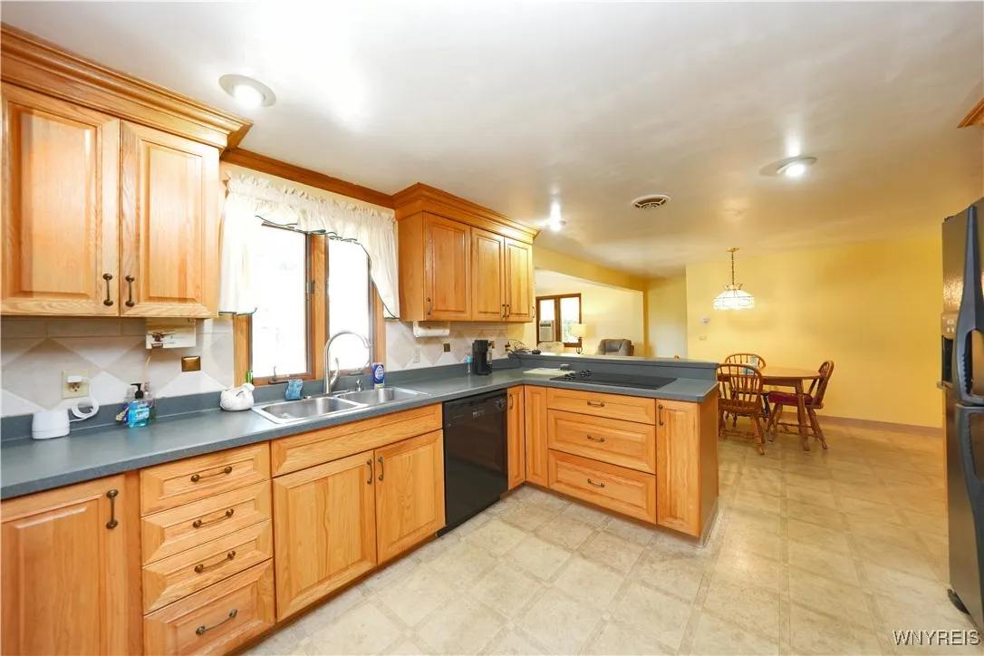 218 Vaughn Street, Concord, New York 14141, Concord, New York 14141, 3 Bedrooms Bedrooms, 8 Rooms Rooms,1 BathroomBathrooms,Residential,Closed,218 Vaughn Street, Concord, New York 14141,0,B1642701