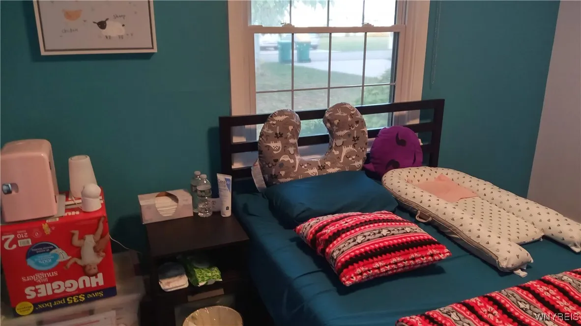 4357 Barton Road, Clarence, New York 14031, Clarence, New York 14031, 3 Bedrooms Bedrooms, 3 Rooms Rooms,1 BathroomBathrooms,Residential,For Sale,4357 Barton Road, Clarence, New York 14031,0,B1642908