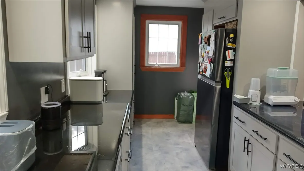 4357 Barton Road, Clarence, New York 14031, Clarence, New York 14031, 3 Bedrooms Bedrooms, 3 Rooms Rooms,1 BathroomBathrooms,Residential,For Sale,4357 Barton Road, Clarence, New York 14031,0,B1642908