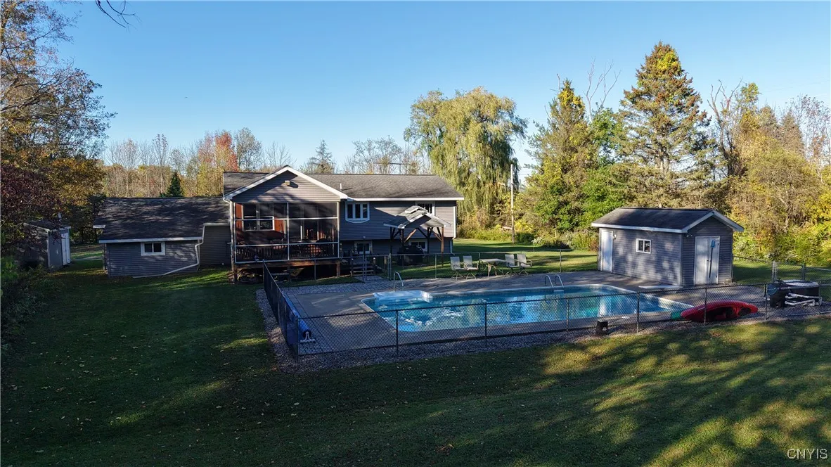 10014 Coombs Road, Trenton, New York 13354, Trenton, New York 13354, 3 Bedrooms Bedrooms, 9 Rooms Rooms,2 BathroomsBathrooms,Residential,For Sale,10014 Coombs Road, Trenton, New York 13354,0,S1642981