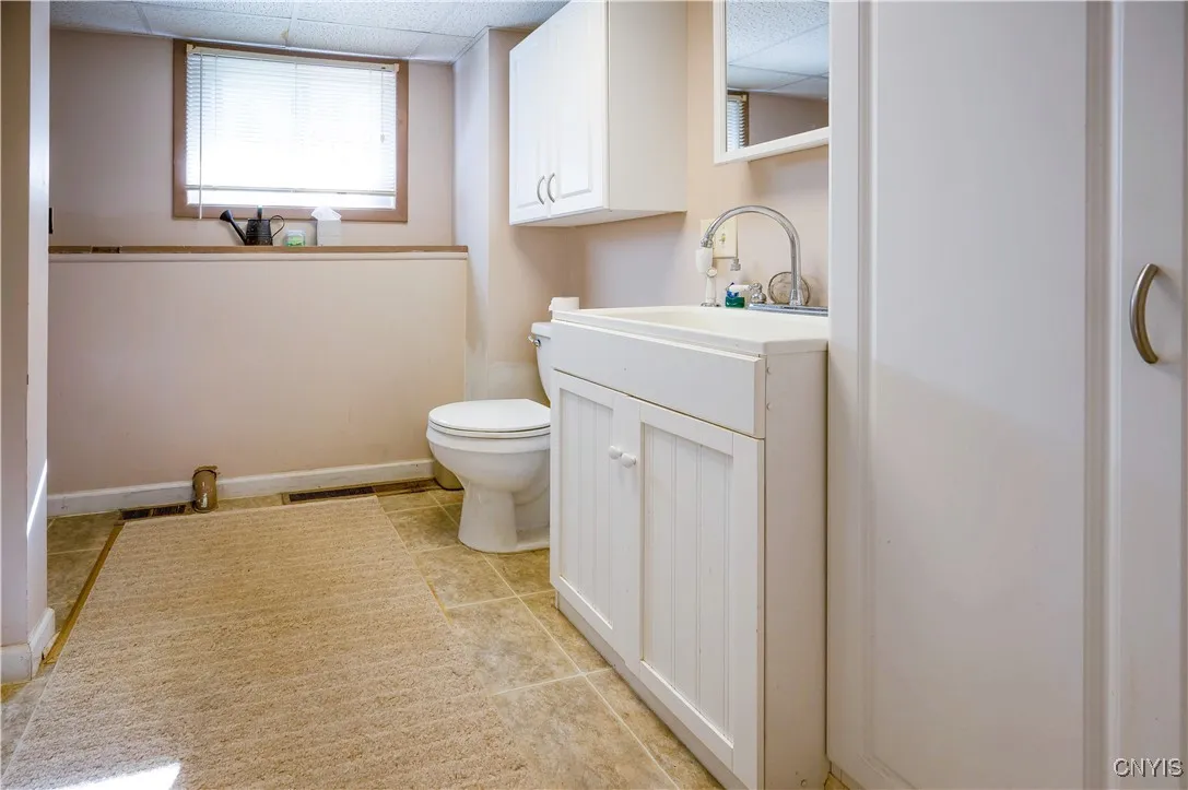 10014 Coombs Road, Trenton, New York 13354, Trenton, New York 13354, 3 Bedrooms Bedrooms, 9 Rooms Rooms,2 BathroomsBathrooms,Residential,For Sale,10014 Coombs Road, Trenton, New York 13354,0,S1642981