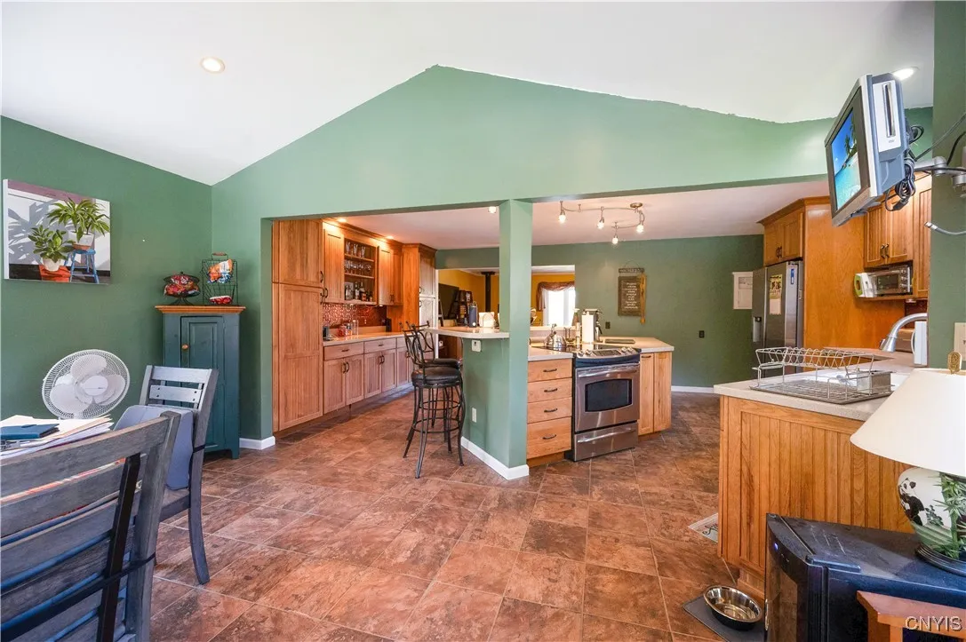 10014 Coombs Road, Trenton, New York 13354, Trenton, New York 13354, 3 Bedrooms Bedrooms, 9 Rooms Rooms,2 BathroomsBathrooms,Residential,For Sale,10014 Coombs Road, Trenton, New York 13354,0,S1642981